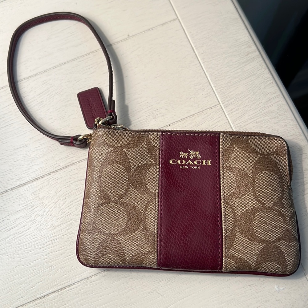 Coach wallet